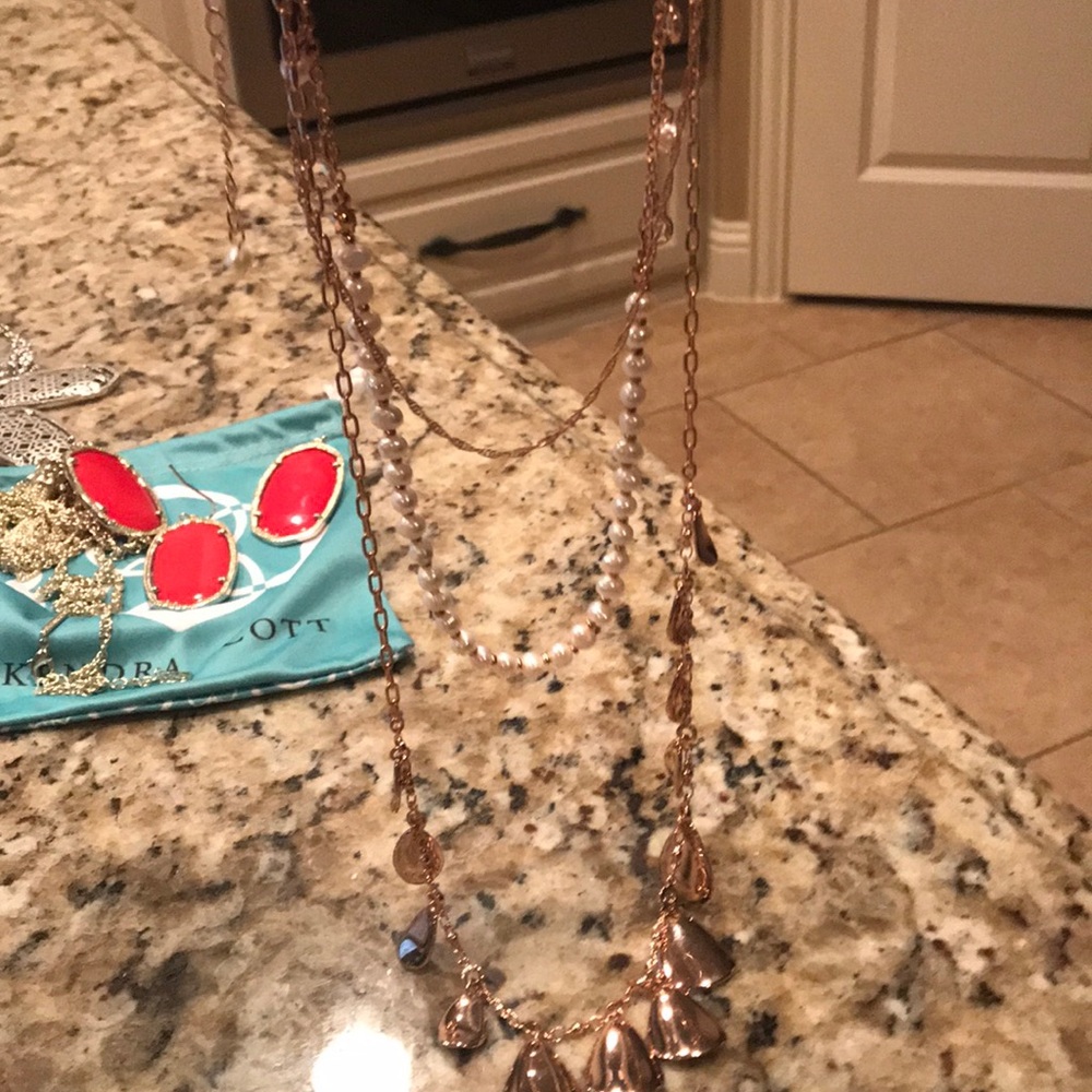 White House black market long necklace.